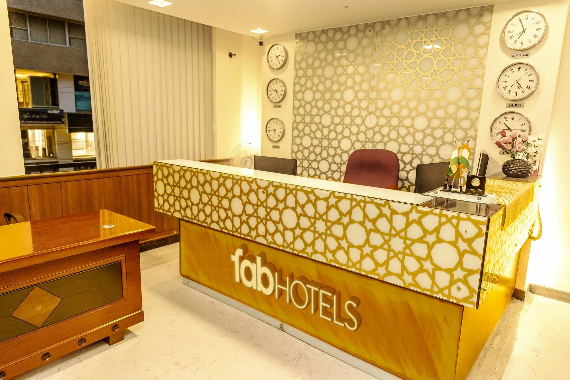 Fabhotel Oriental Suites Mg Road Bangalore Esterno foto